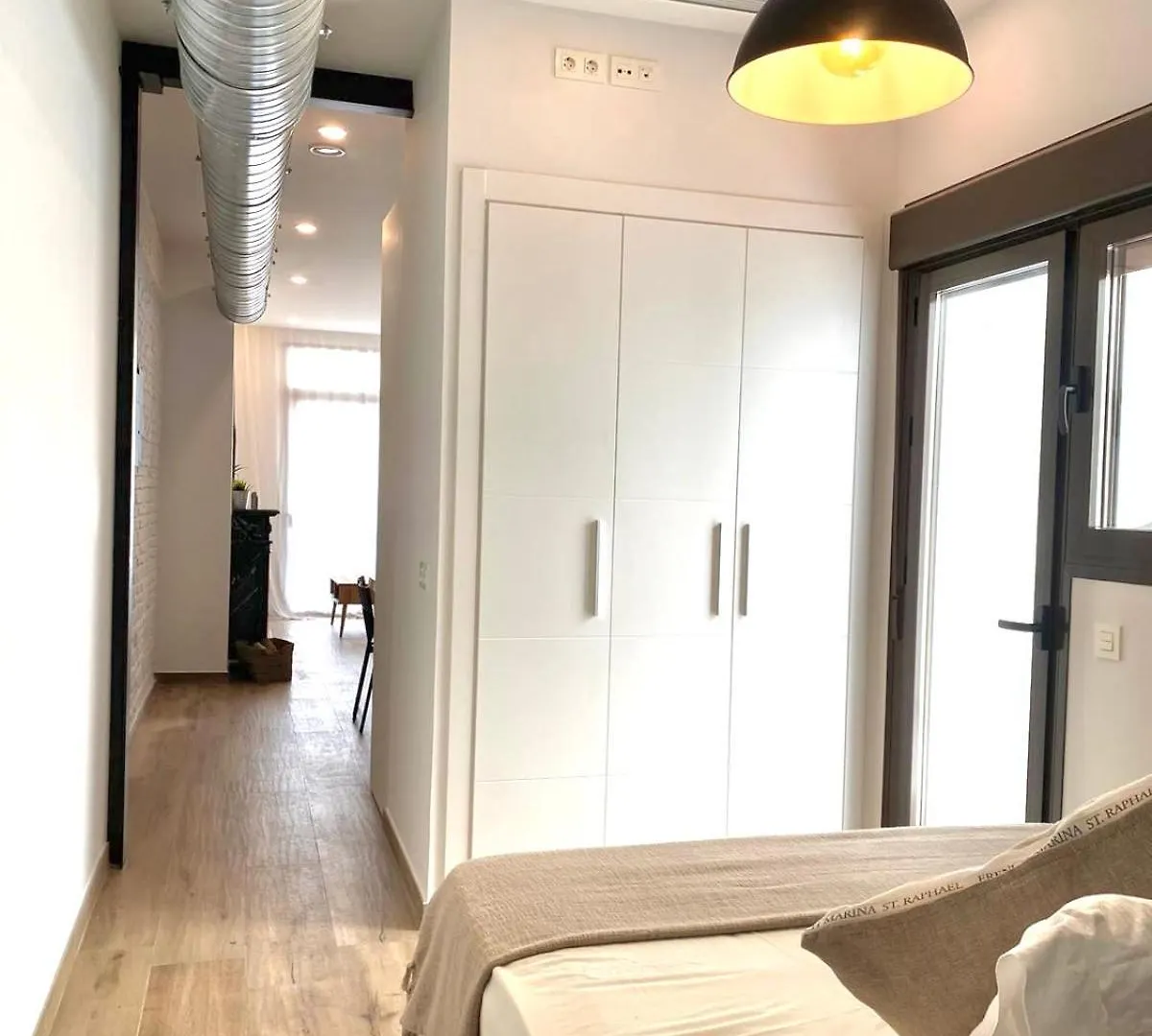 Loft Chimenea Beach Apartment Malaga